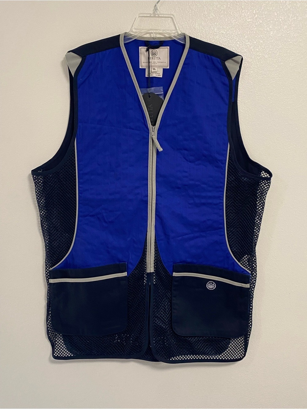 Beretta Vest Women’s Size XL Blue Navy Pigeon Vest Shooting Vest NWT